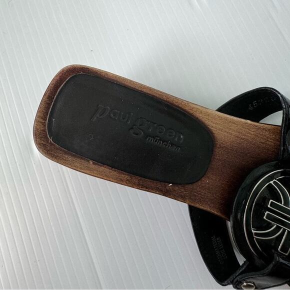 Paul Green wood  sandals thong style with metal emblem size 3 1/2 UK 6 US - Picture 6 of 14